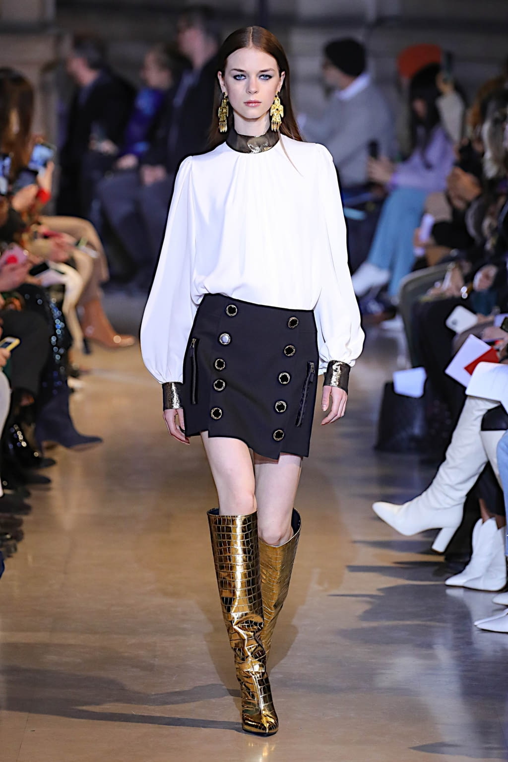 Fashion Week Paris Fall/Winter 2020 look 15 de la collection Andrew GN womenswear