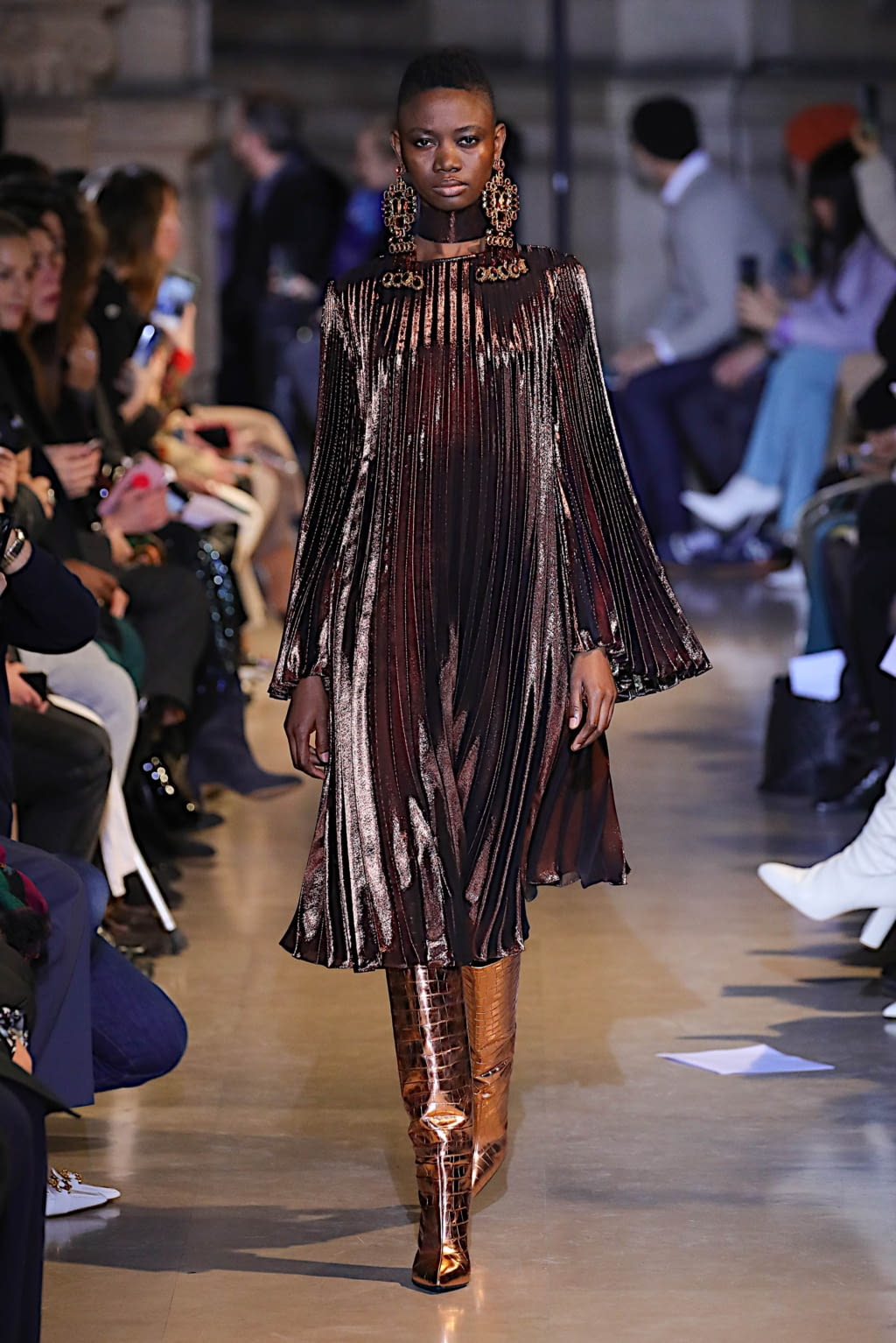 Fashion Week Paris Fall/Winter 2020 look 18 de la collection Andrew GN womenswear