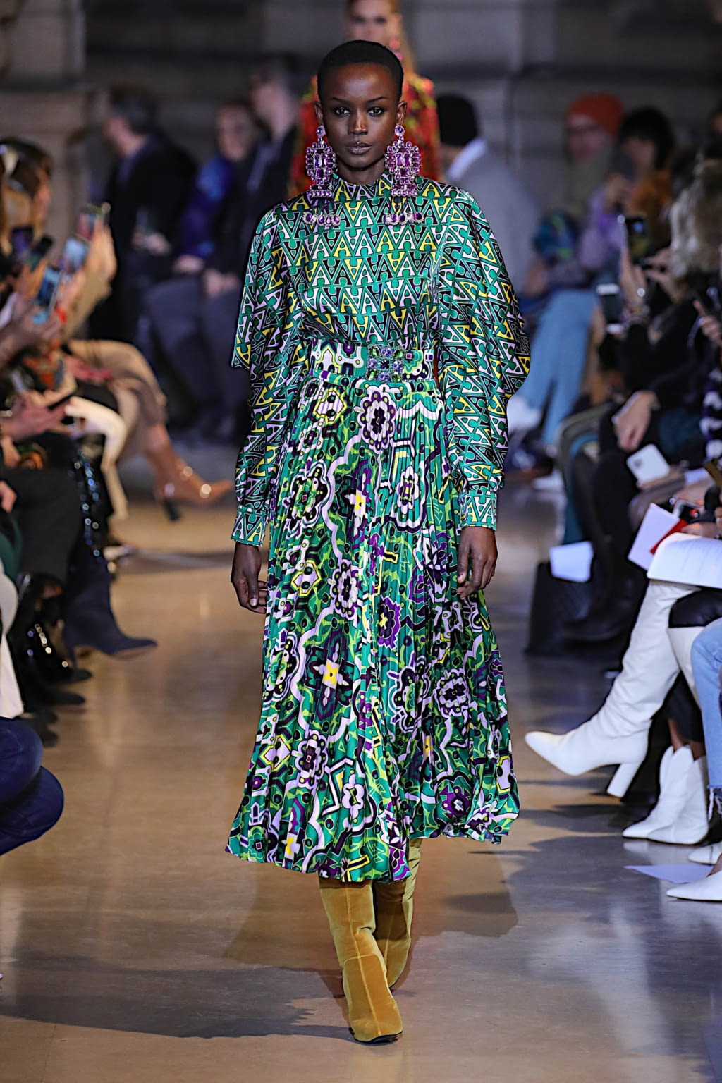 Fashion Week Paris Fall/Winter 2020 look 21 de la collection Andrew GN womenswear