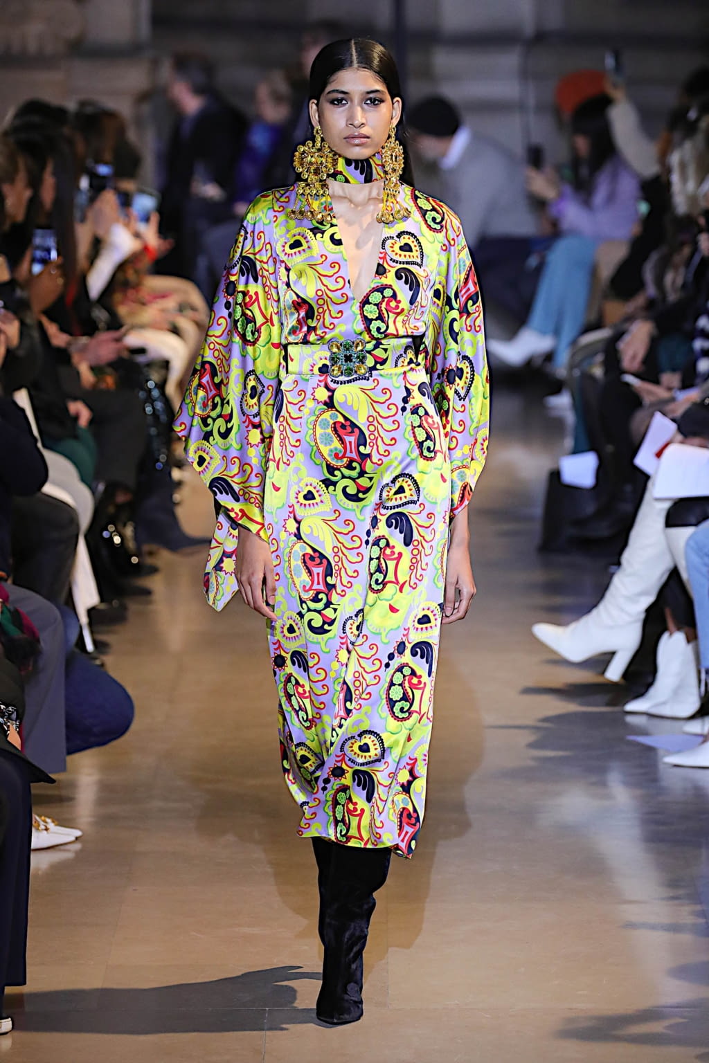 Fashion Week Paris Fall/Winter 2020 look 24 de la collection Andrew GN womenswear