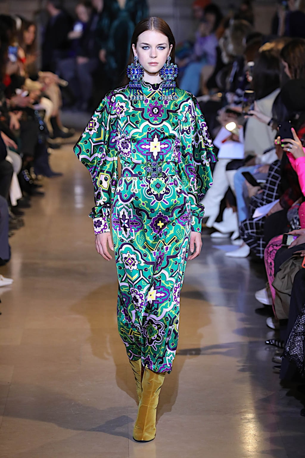Fashion Week Paris Fall/Winter 2020 look 35 from the Andrew GN collection 女装