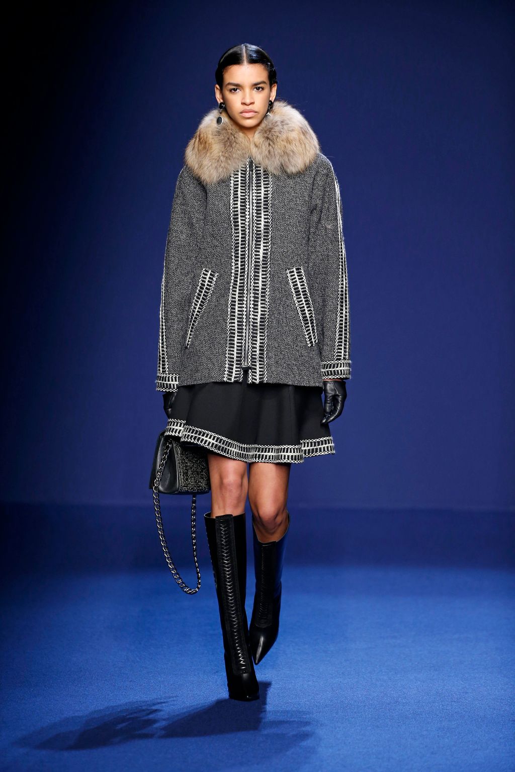 Fashion Week Paris Fall/Winter 2016 look 12 from the Andrew GN collection womenswear