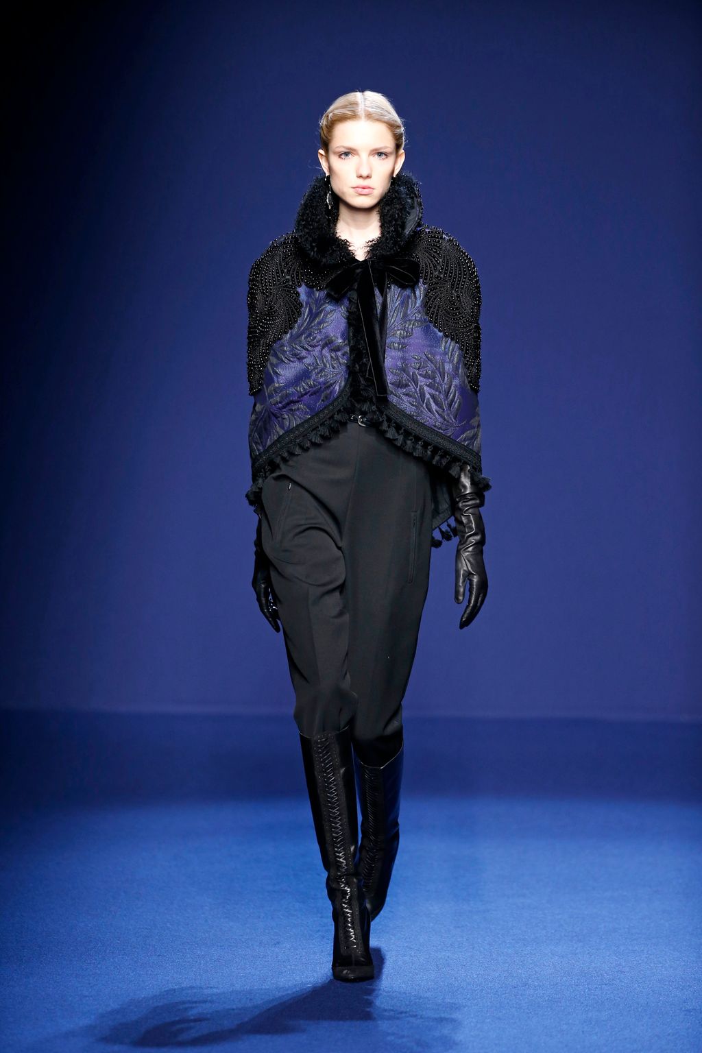 Fashion Week Paris Fall/Winter 2016 look 15 from the Andrew GN collection 女装