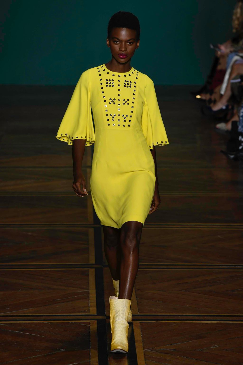 Fashion Week Paris Spring/Summer 2019 look 9 de la collection Andrew GN womenswear