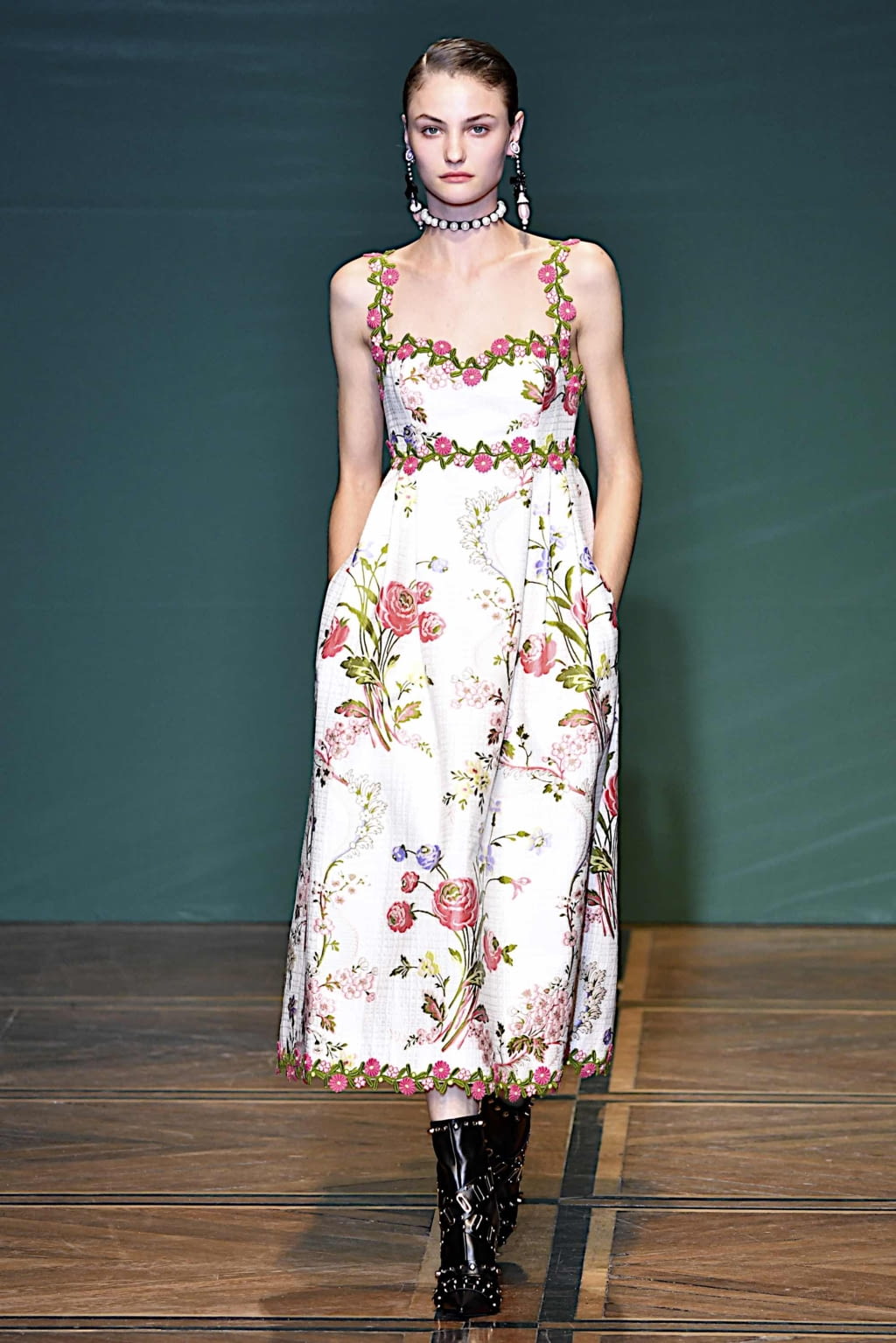 Fashion Week Paris Spring/Summer 2020 look 37 de la collection Andrew GN womenswear