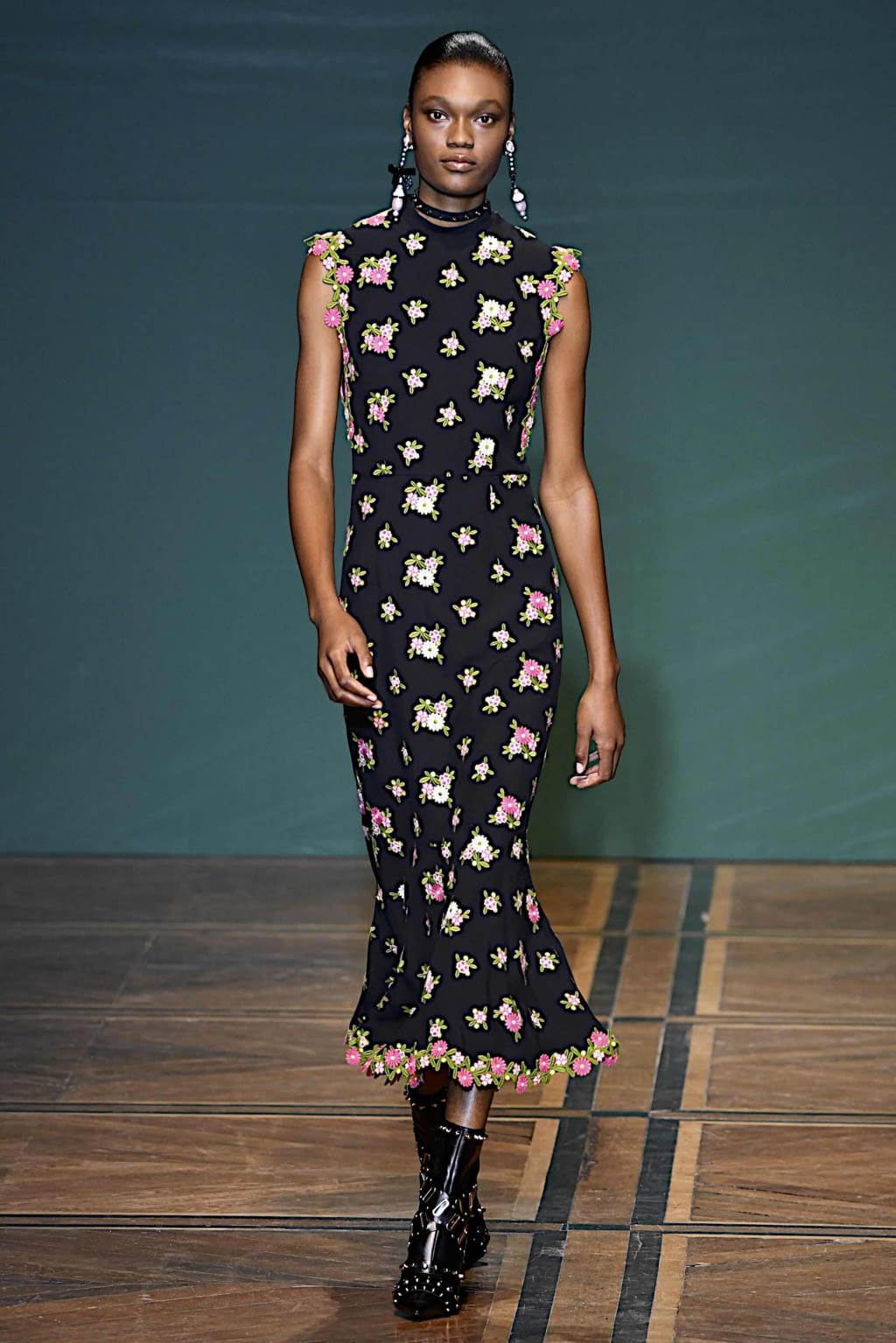 Fashion Week Paris Spring/Summer 2020 look 38 from the Andrew GN collection womenswear