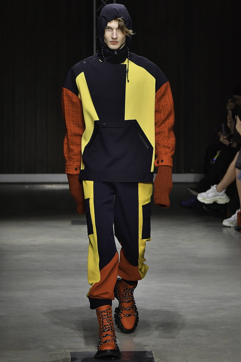 Fashion Week Milan Fall/Winter 2019 look 3 from the Angel Chen collection 女装