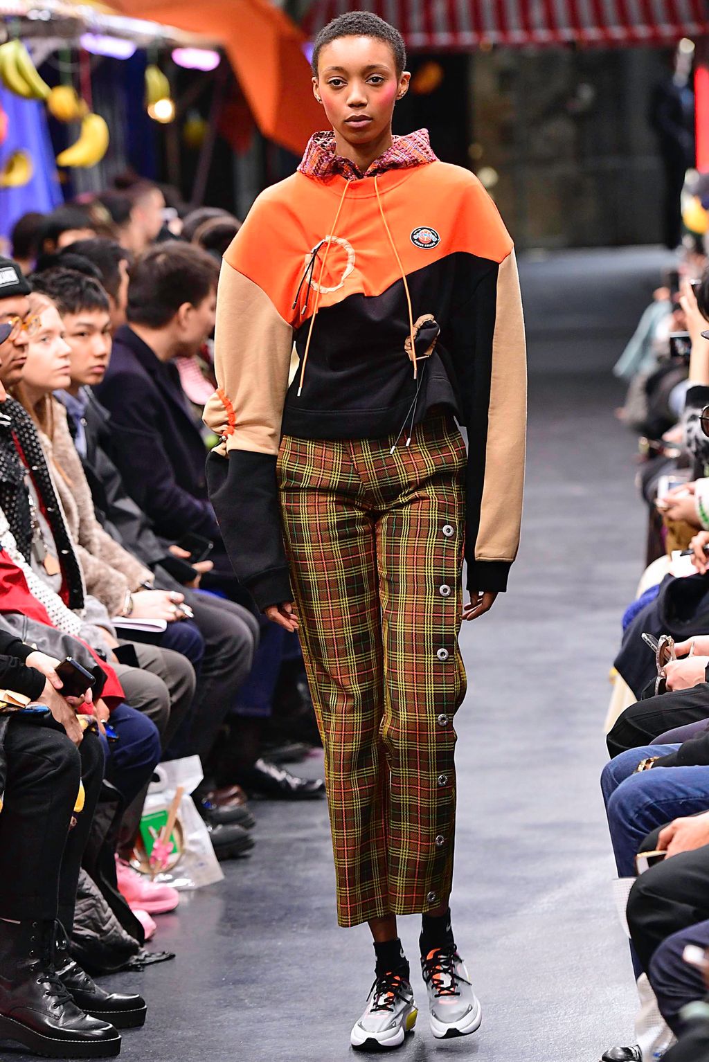 Fashion Week Paris Fall/Winter 2019 look 3 de la collection Angus Chiang menswear