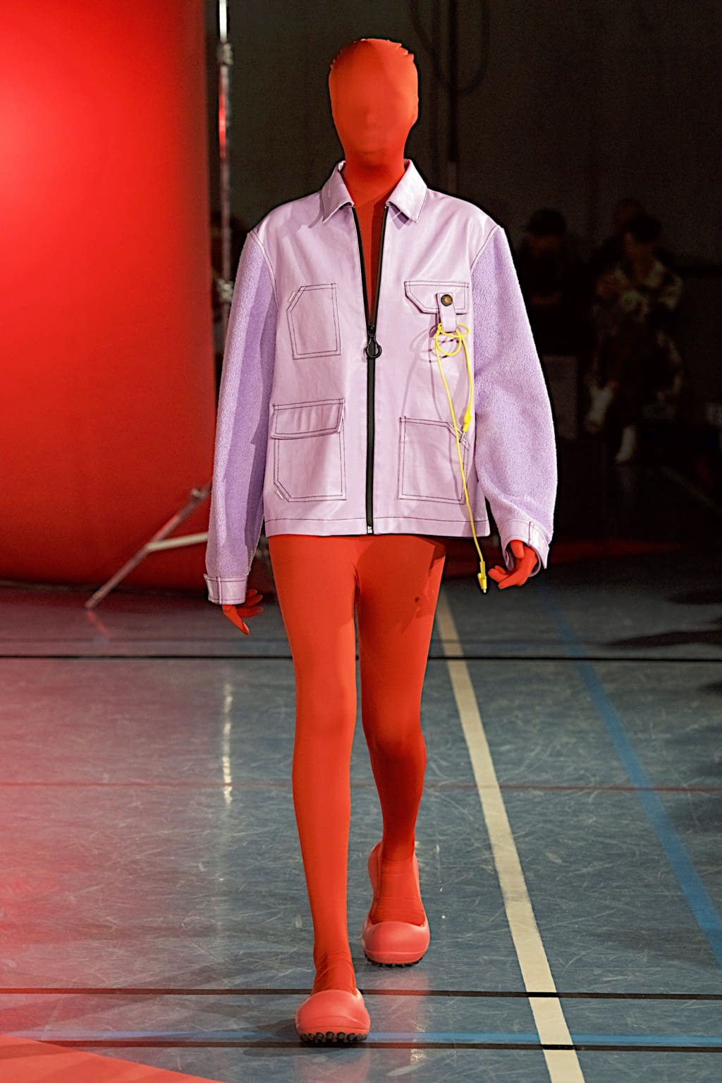 Fashion Week Paris Fall/Winter 2020 look 39 de la collection Angus Chiang menswear