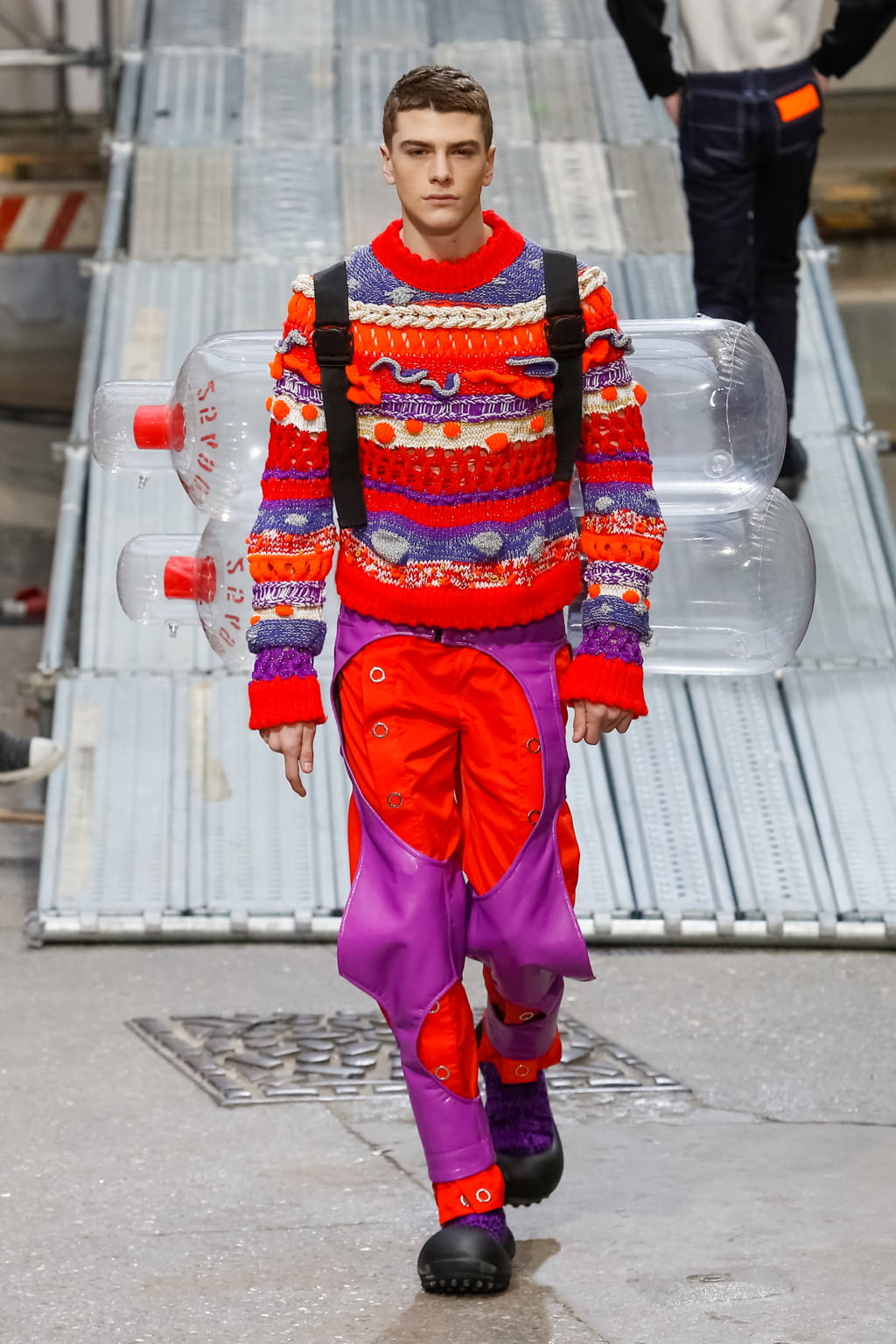 Fashion Week Paris Fall/Winter 2018 look 5 from the Angus Chiang collection 男装