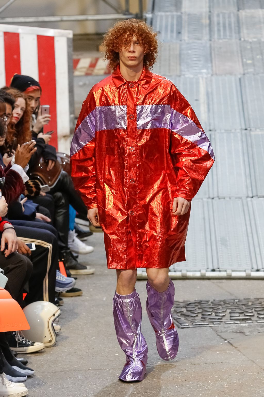 Fashion Week Paris Fall/Winter 2018 look 10 from the Angus Chiang collection 男装