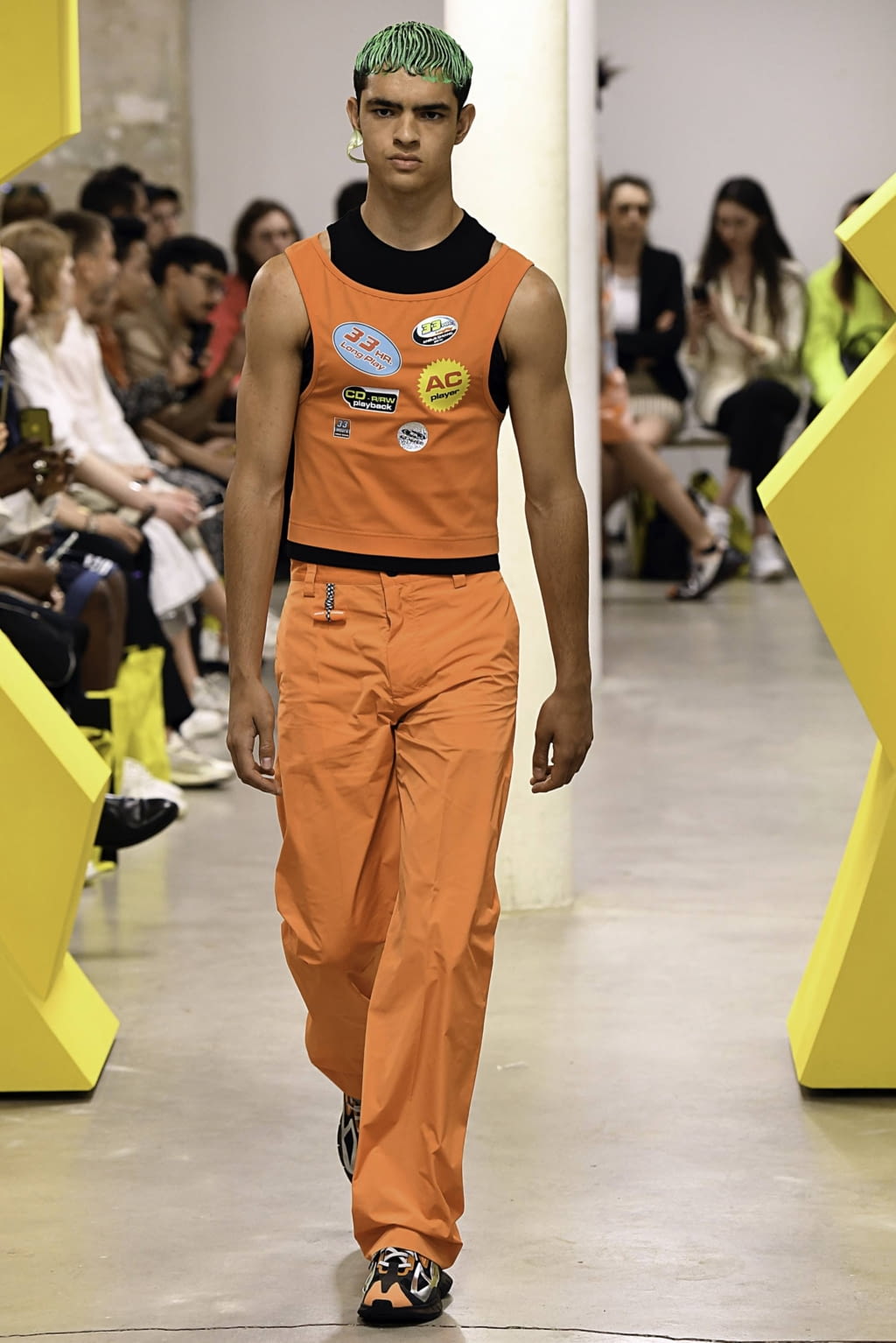 Fashion Week Paris Spring/Summer 2020 look 5 de la collection Angus Chiang menswear