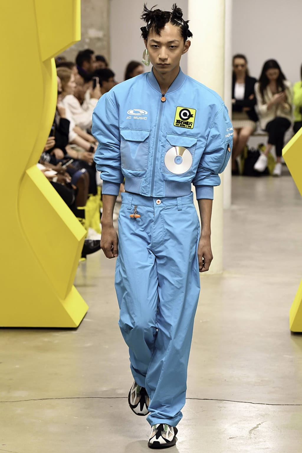 Fashion Week Paris Spring/Summer 2020 look 10 from the Angus Chiang collection menswear
