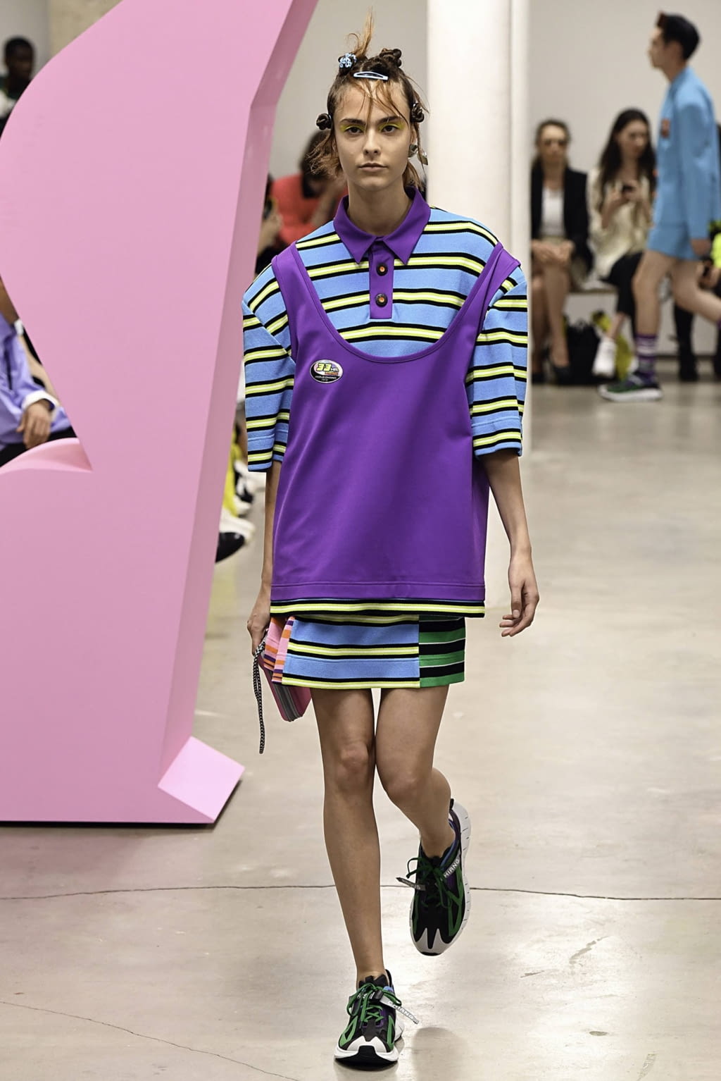 Fashion Week Paris Spring/Summer 2020 look 14 from the Angus Chiang collection 男装