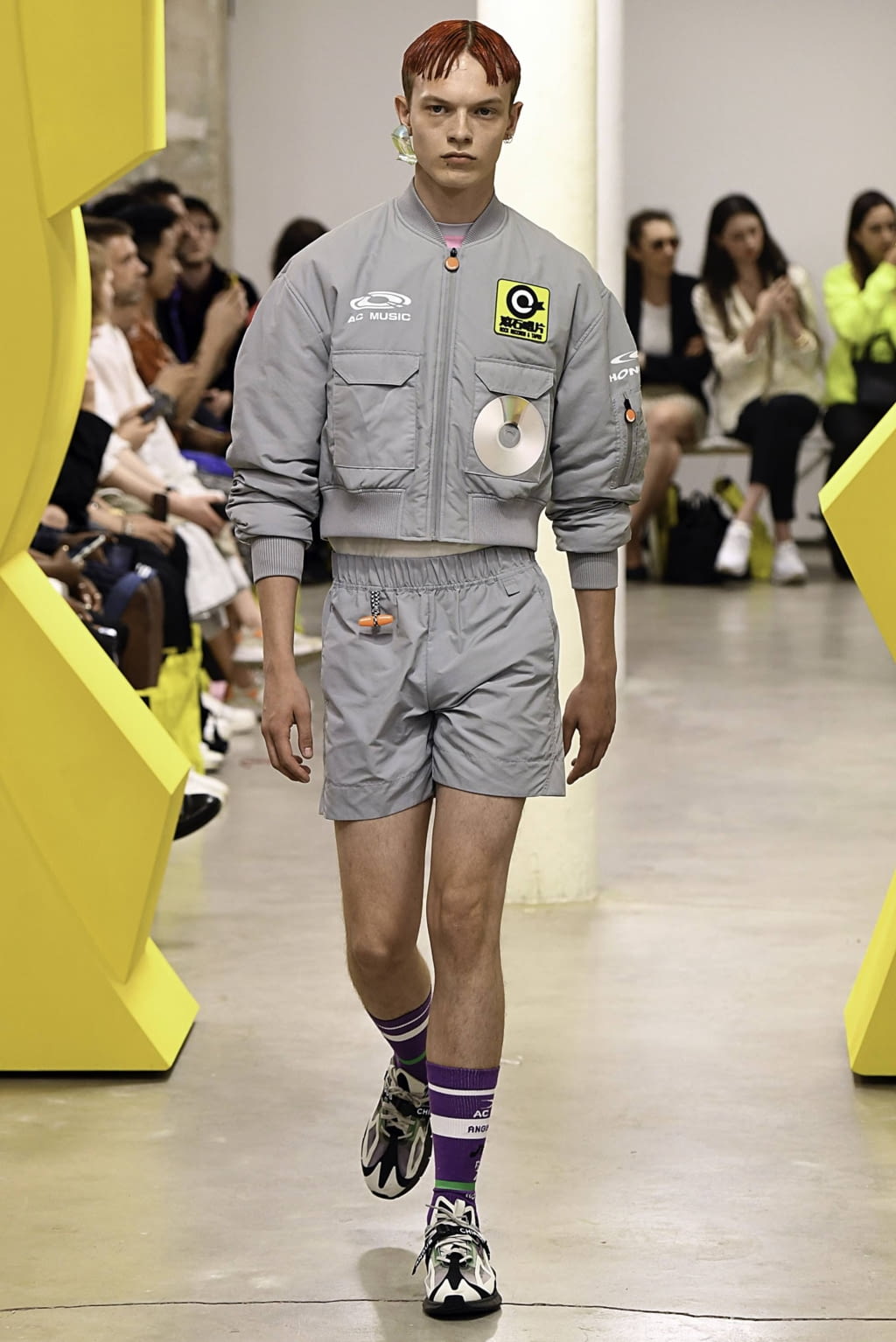 Fashion Week Paris Spring/Summer 2020 look 18 from the Angus Chiang collection 男装