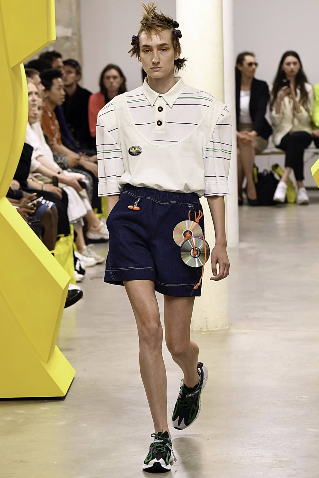 Fashion Week Paris Spring/Summer 2020 look 28 de la collection Angus Chiang menswear