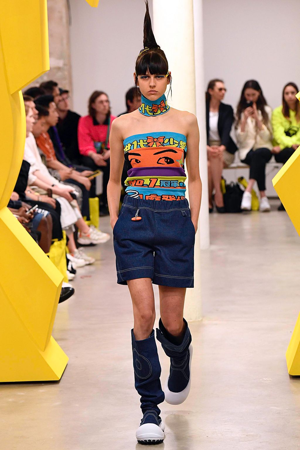 Fashion Week Paris Spring/Summer 2020 look 29 de la collection Angus Chiang menswear