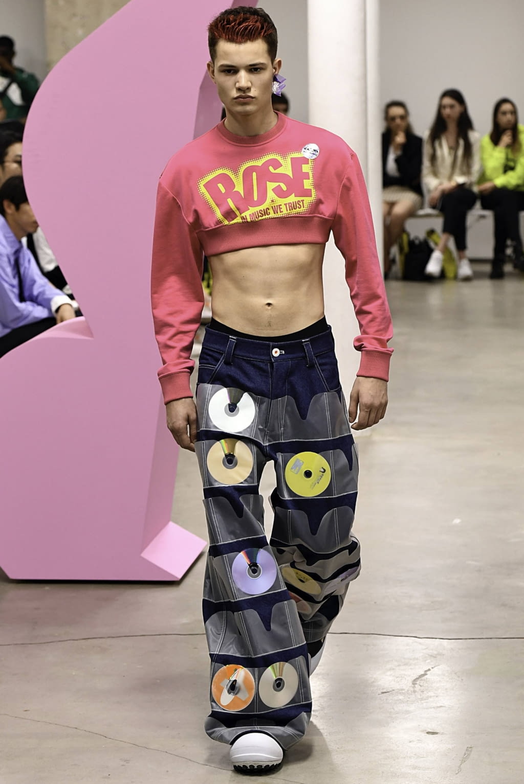 Fashion Week Paris Spring/Summer 2020 look 39 from the Angus Chiang collection menswear