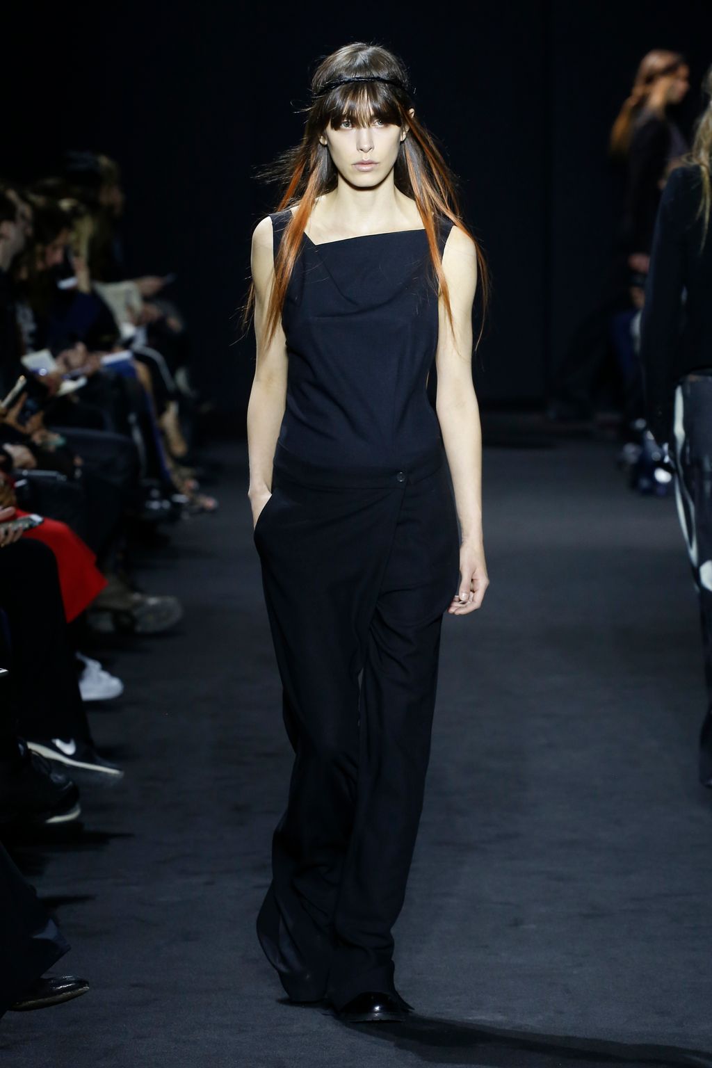 Fashion Week Paris Fall/Winter 2016 look 12 from the Ann Demeulemeester collection womenswear