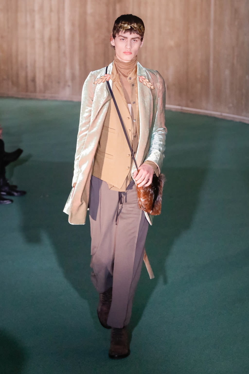 Fashion Week Paris Fall/Winter 2020 look 31 from the Ann Demeulemeester collection 男装