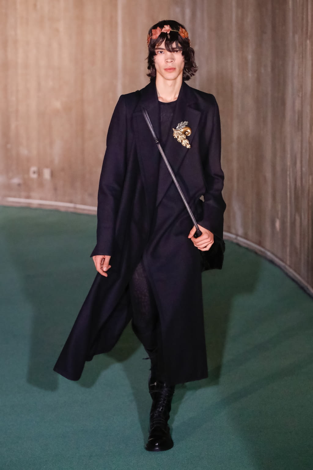 Fashion Week Paris Fall/Winter 2020 look 38 from the Ann Demeulemeester collection menswear