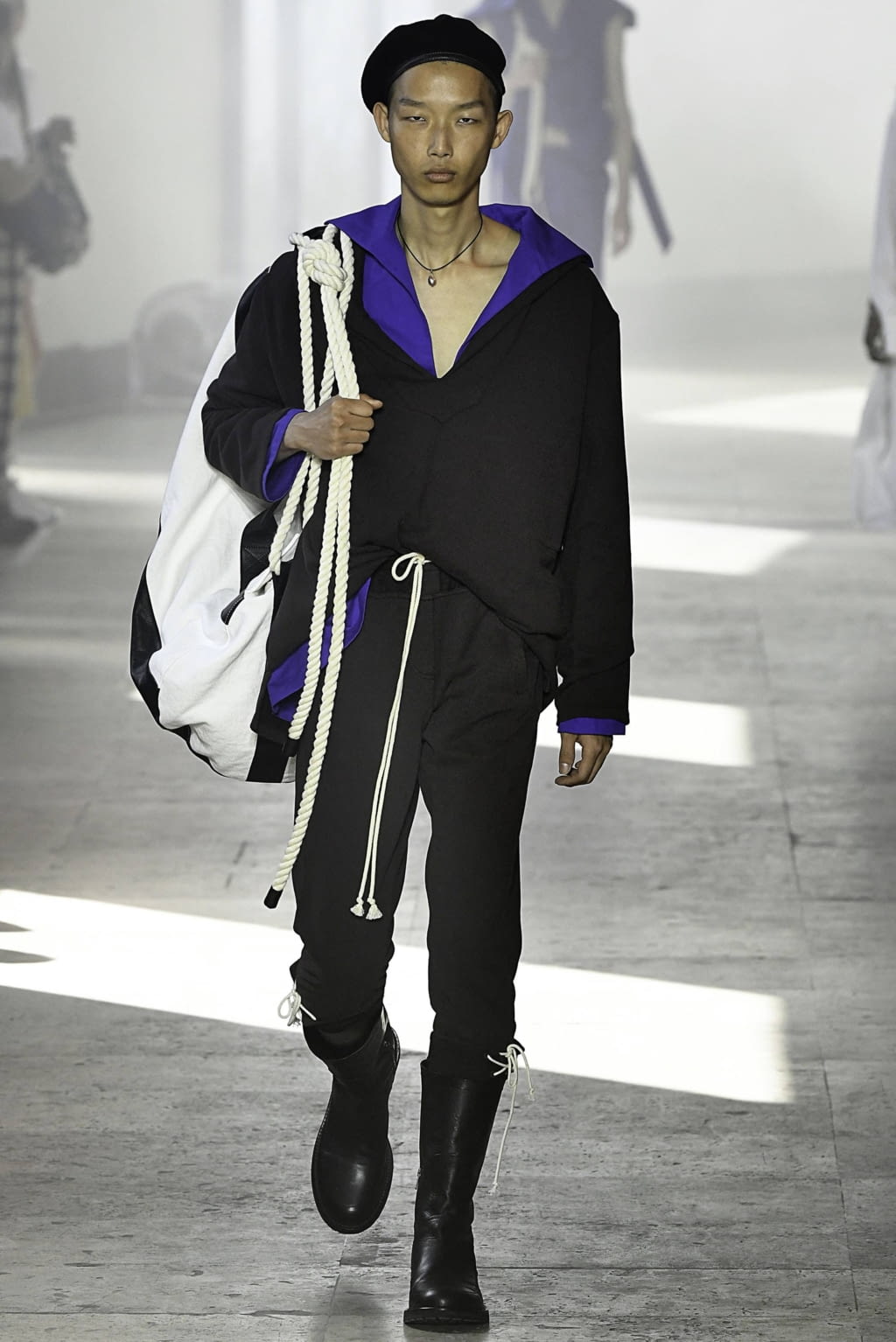 Fashion Week Paris Spring/Summer 2020 look 12 from the Ann Demeulemeester collection menswear
