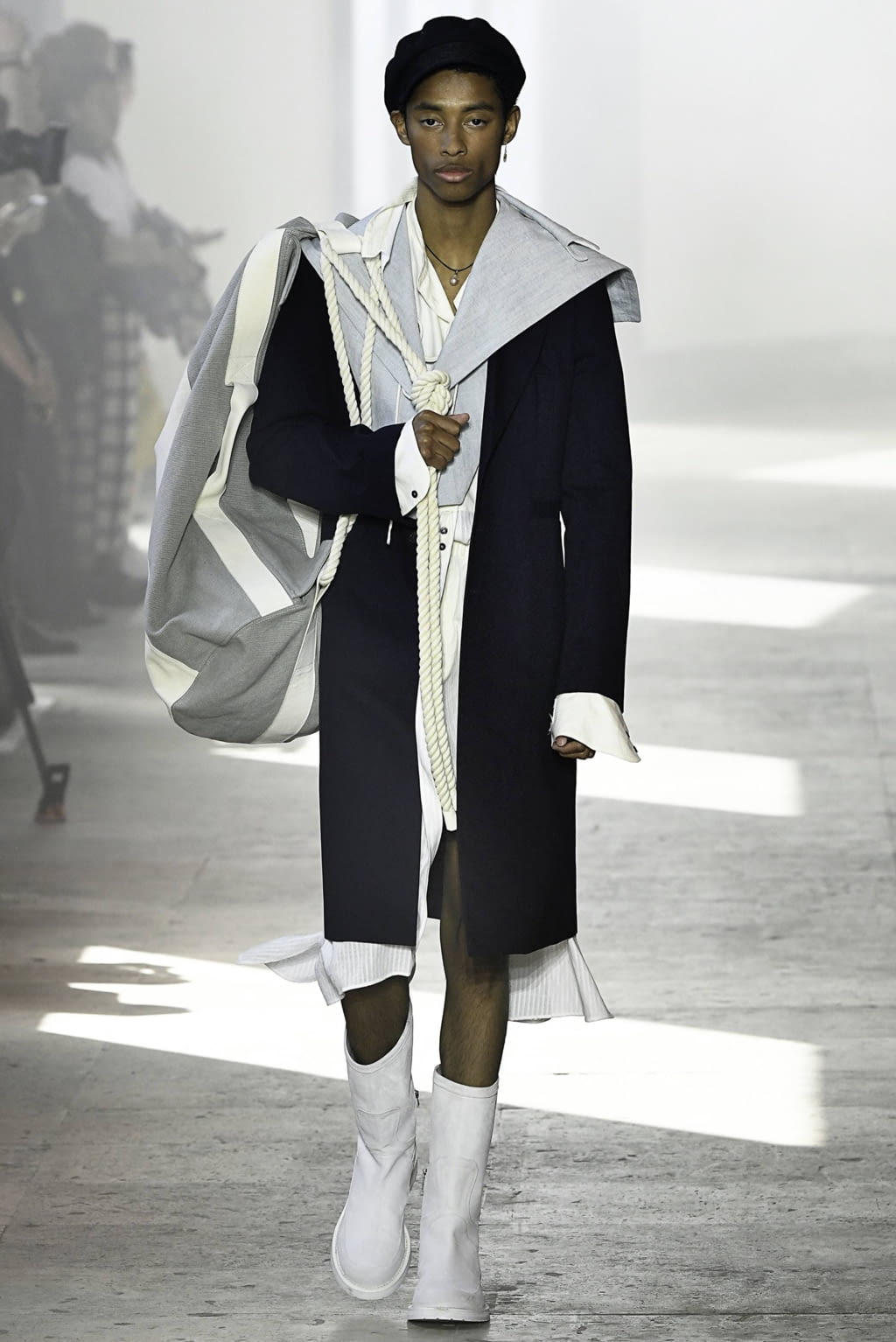 Fashion Week Paris Spring/Summer 2020 look 25 de la collection Ann Demeulemeester menswear