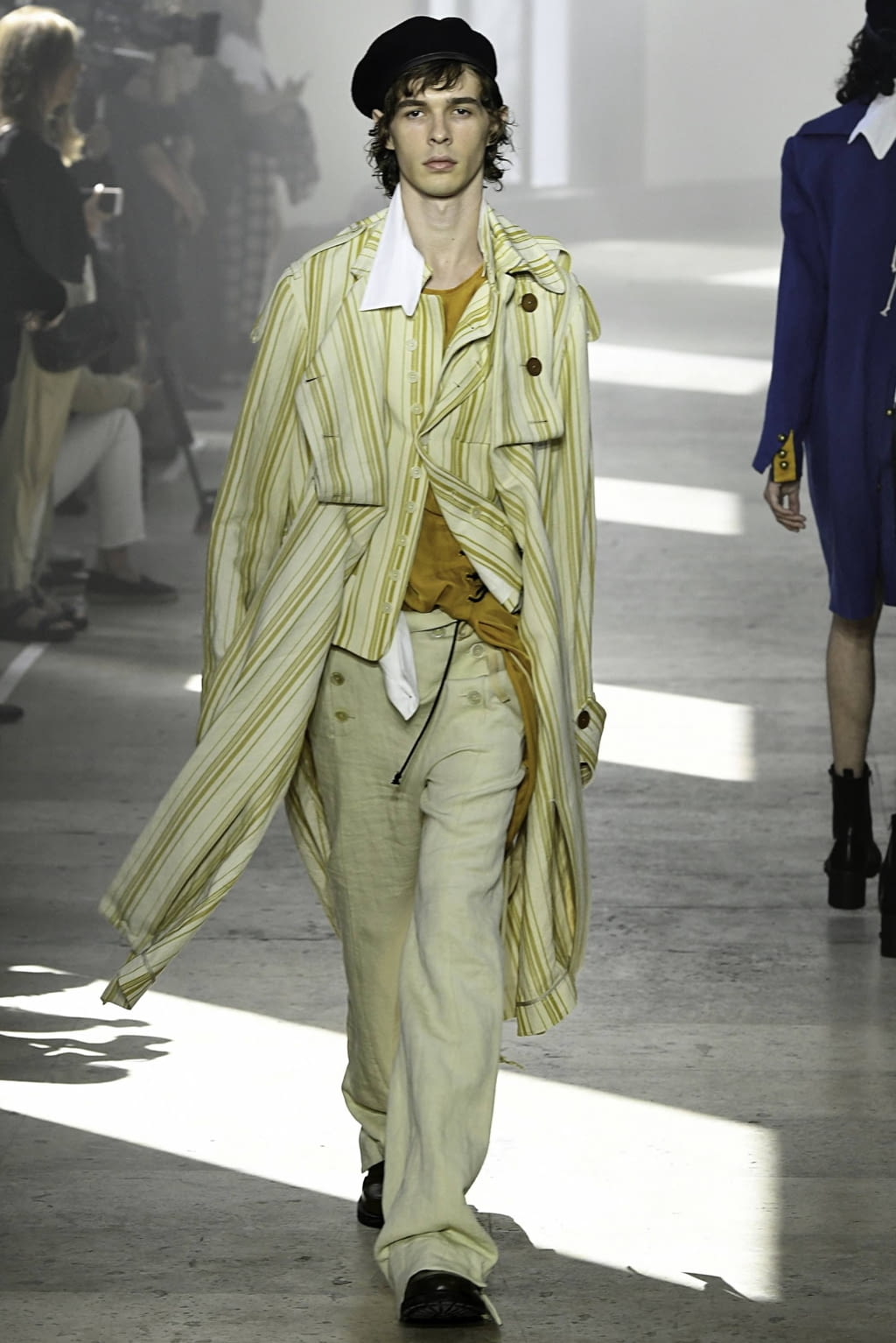 Fashion Week Paris Spring/Summer 2020 look 33 from the Ann Demeulemeester collection 男装