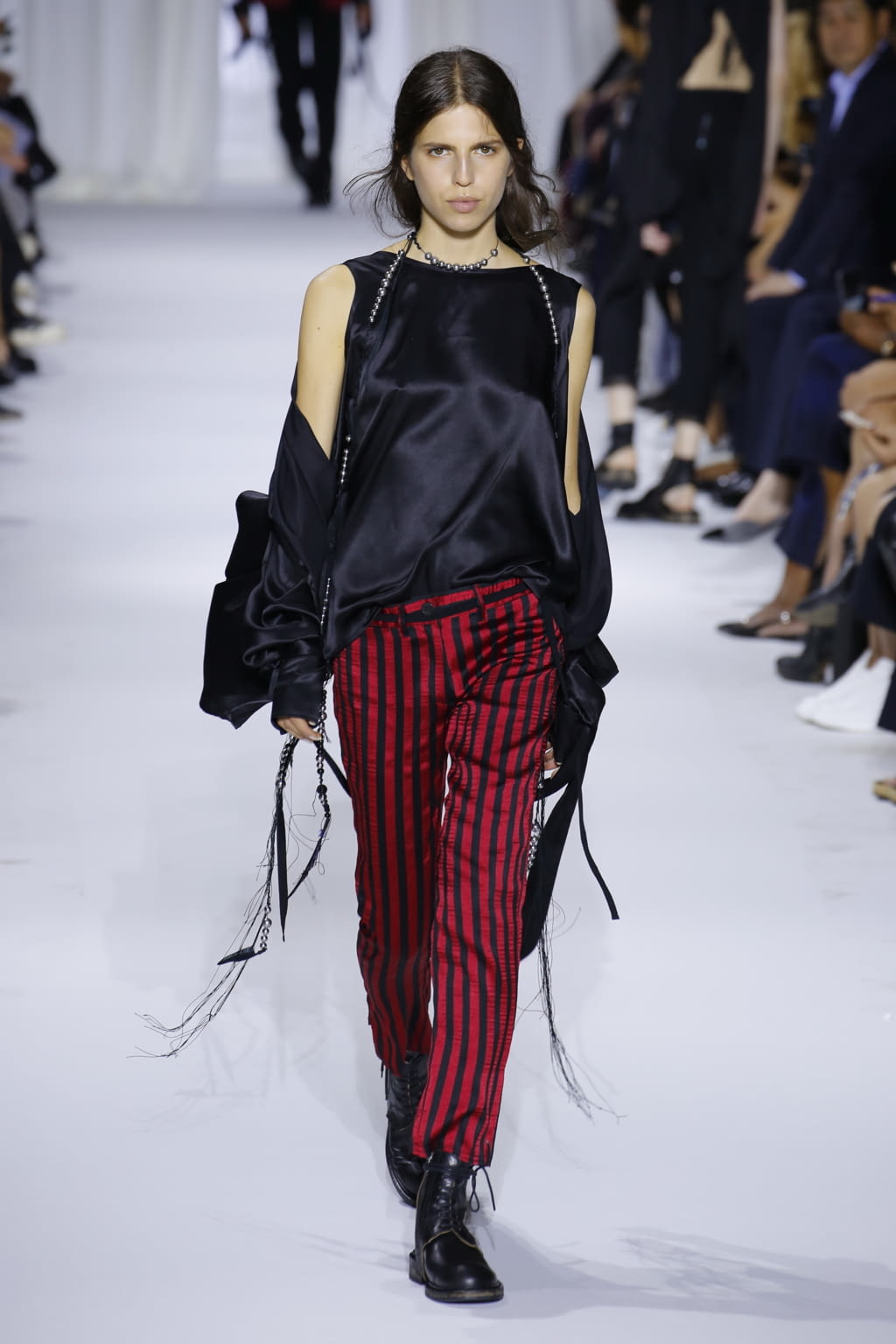 Fashion Week Paris Spring/Summer 2017 look 15 from the Ann Demeulemeester collection womenswear