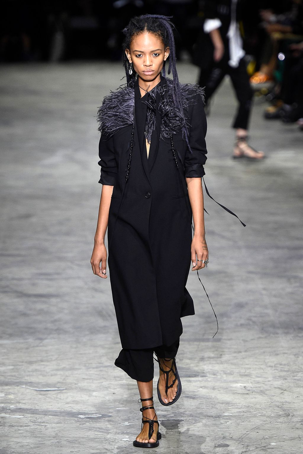 Fashion Week Paris Spring/Summer 2018 look 4 from the Ann Demeulemeester collection 女装