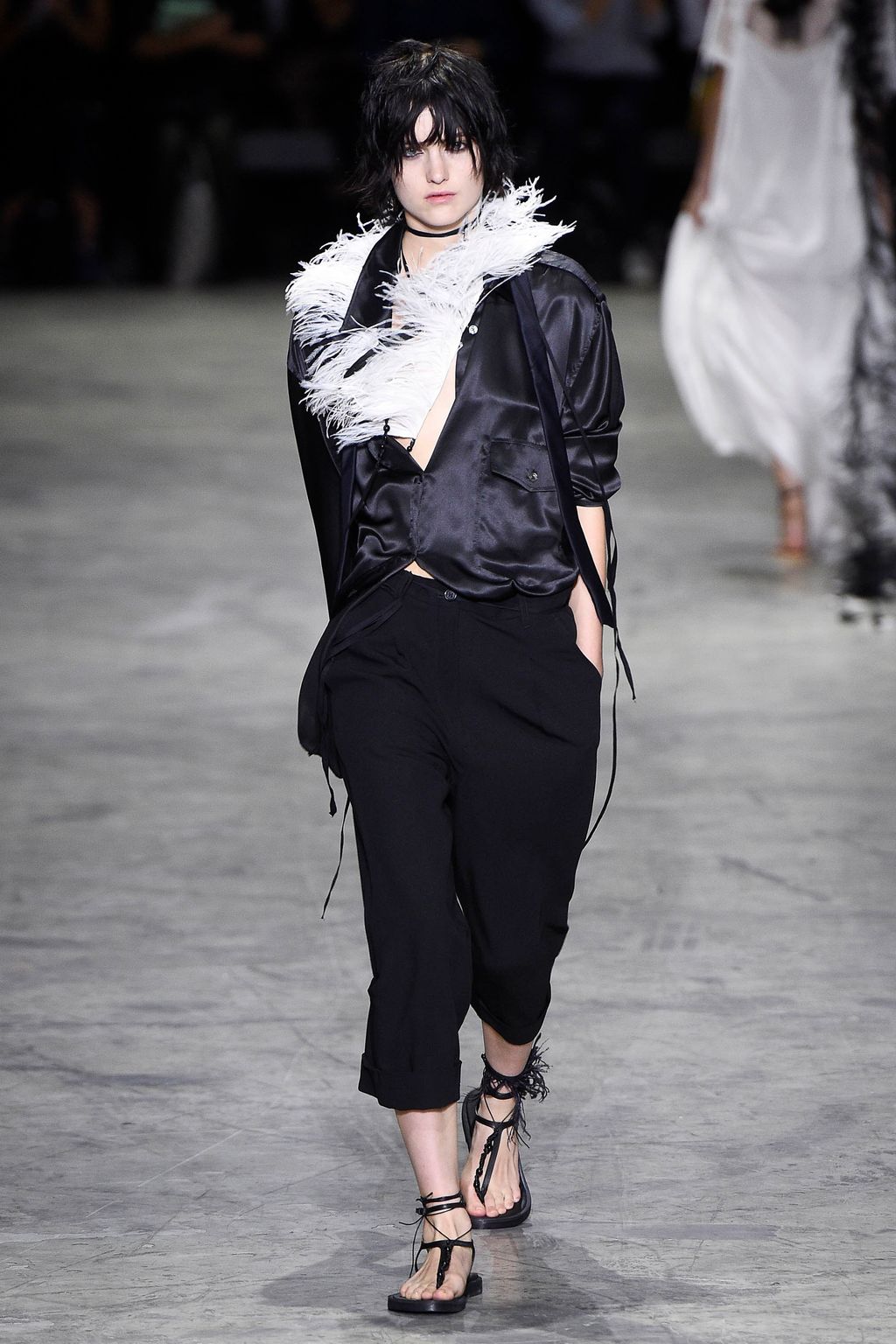 Fashion Week Paris Spring/Summer 2018 look 36 from the Ann Demeulemeester collection womenswear