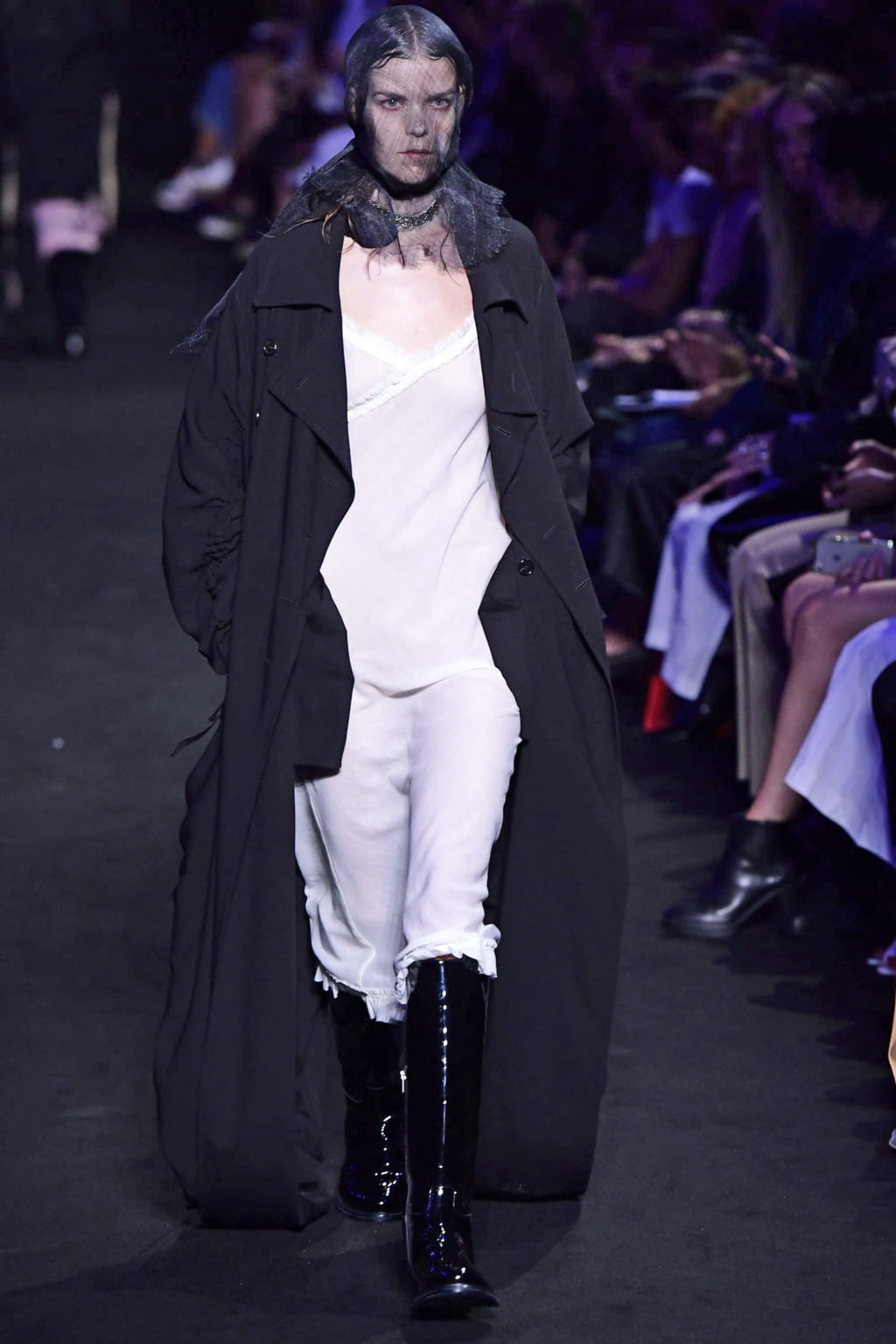 Fashion Week Paris Spring/Summer 2019 look 3 from the Ann Demeulemeester collection womenswear