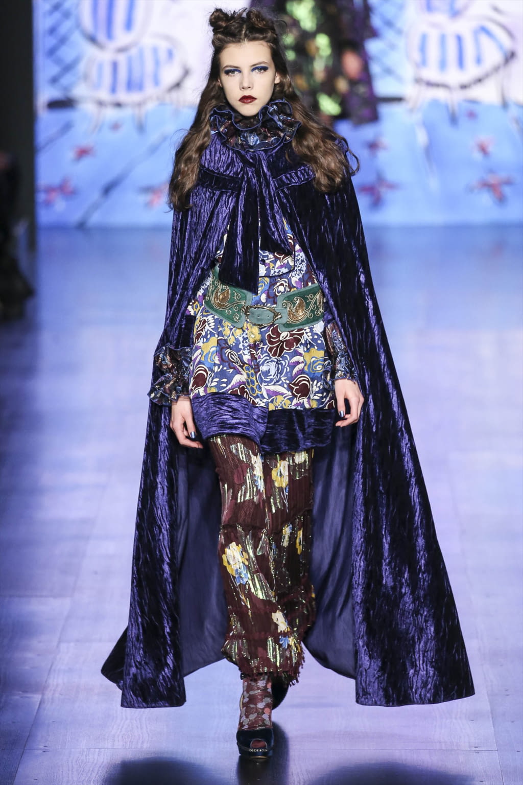 Fashion Week New York Fall/Winter 2017 look 7 from the Anna Sui collection womenswear