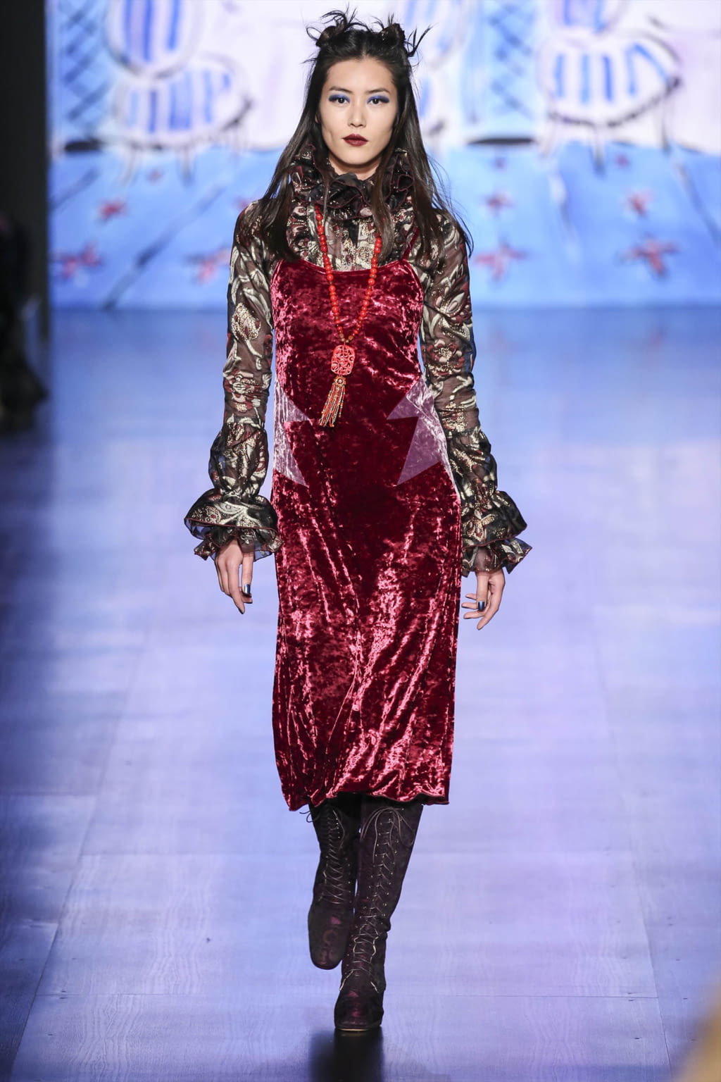 Fashion Week New York Fall/Winter 2017 look 11 from the Anna Sui collection womenswear