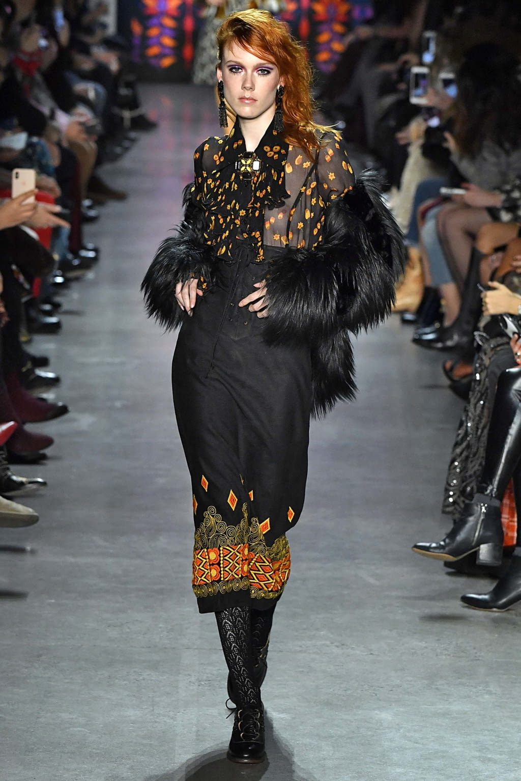 Fashion Week New York Fall/Winter 2018 look 11 from the Anna Sui collection 女装