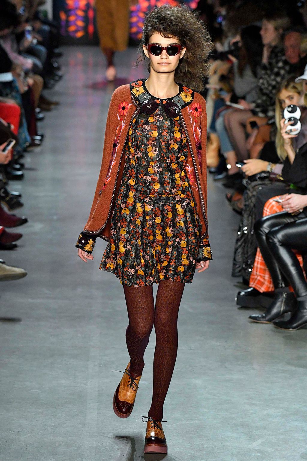 Fashion Week New York Fall/Winter 2018 look 28 from the Anna Sui collection 女装