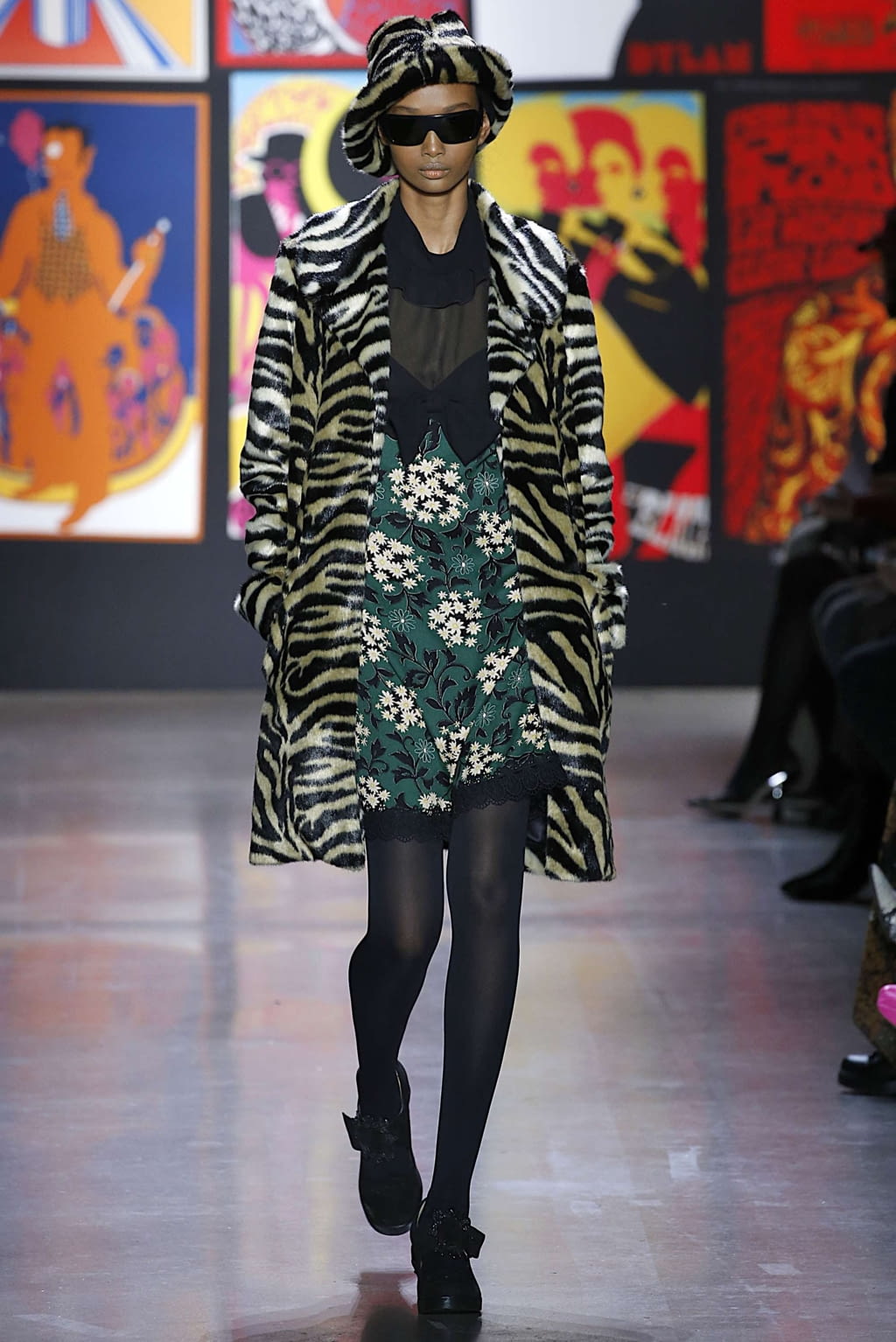 Fashion Week New York Fall/Winter 2019 look 42 from the Anna Sui collection womenswear
