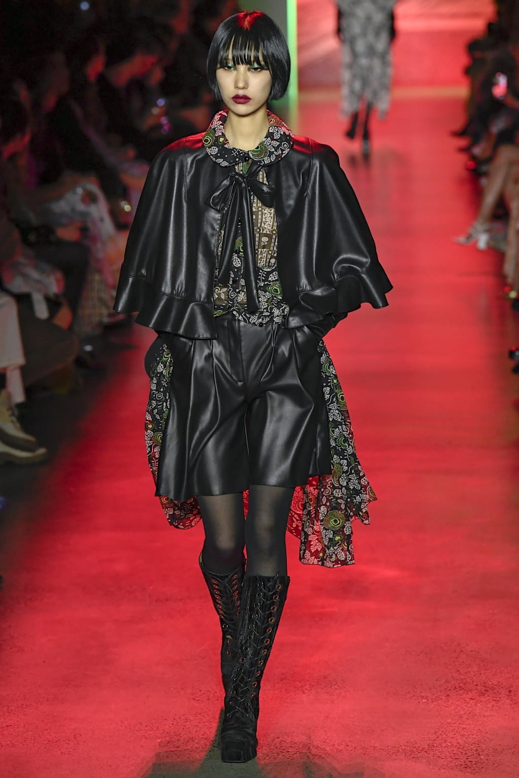 Fashion Week New York Fall/Winter 2020 look 8 from the Anna Sui collection 女装
