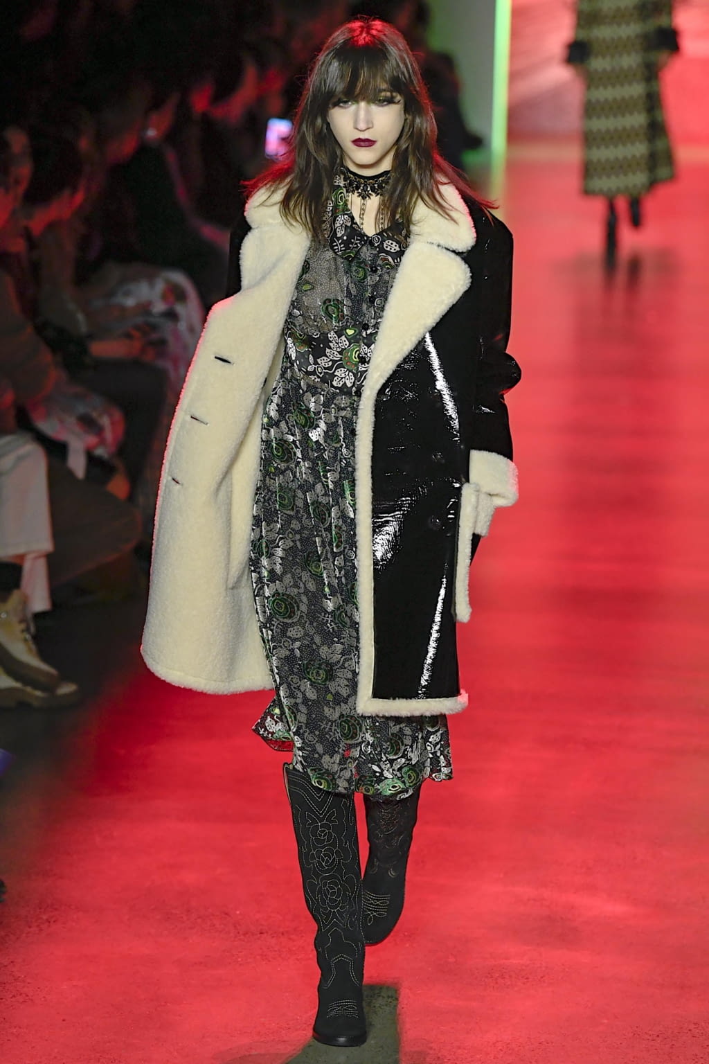 Fashion Week New York Fall/Winter 2020 look 14 from the Anna Sui collection 女装