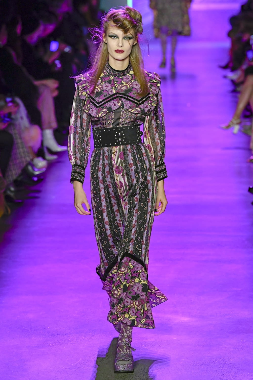 Fashion Week New York Fall/Winter 2020 look 21 from the Anna Sui collection 女装