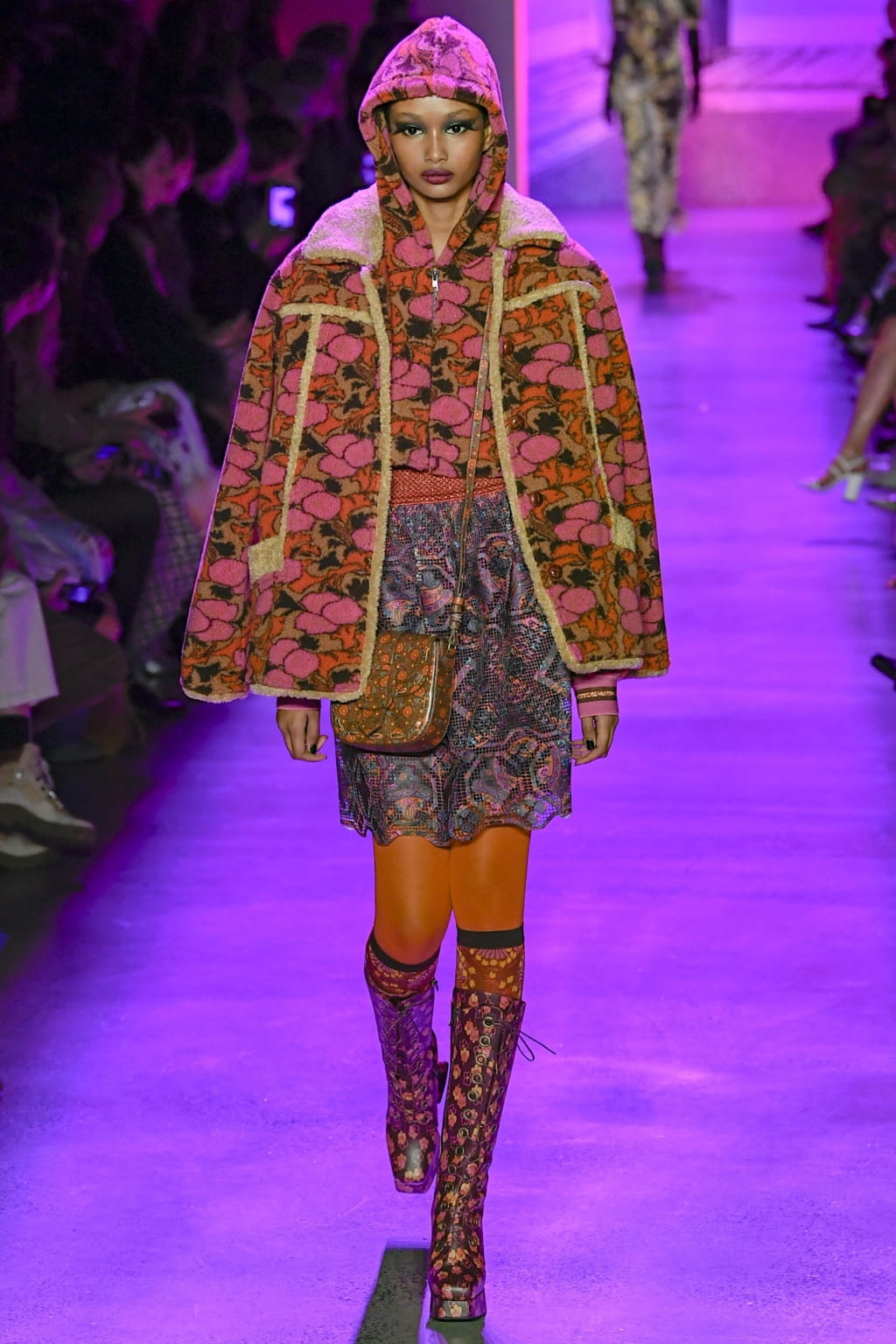 Fashion Week New York Fall/Winter 2020 look 37 from the Anna Sui collection 女装