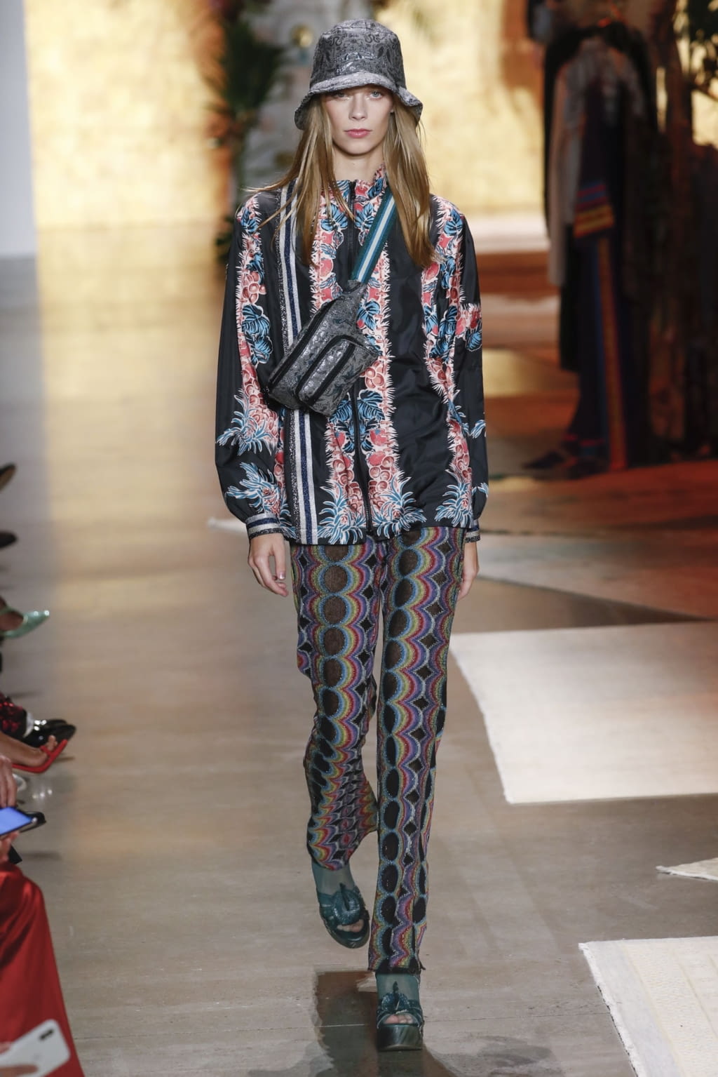 Fashion Week New York Spring/Summer 2019 look 32 de la collection Anna Sui womenswear