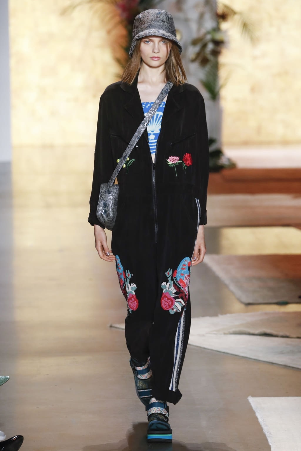 Fashion Week New York Spring/Summer 2019 look 31 de la collection Anna Sui womenswear