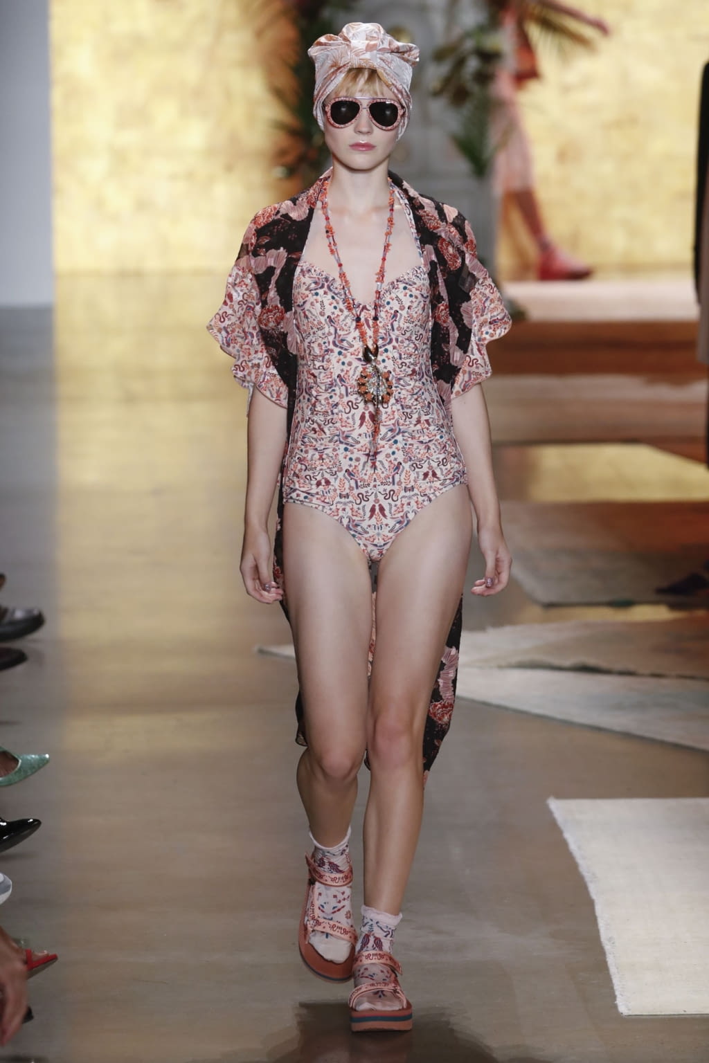 Fashion Week New York Spring/Summer 2019 look 42 from the Anna Sui collection womenswear