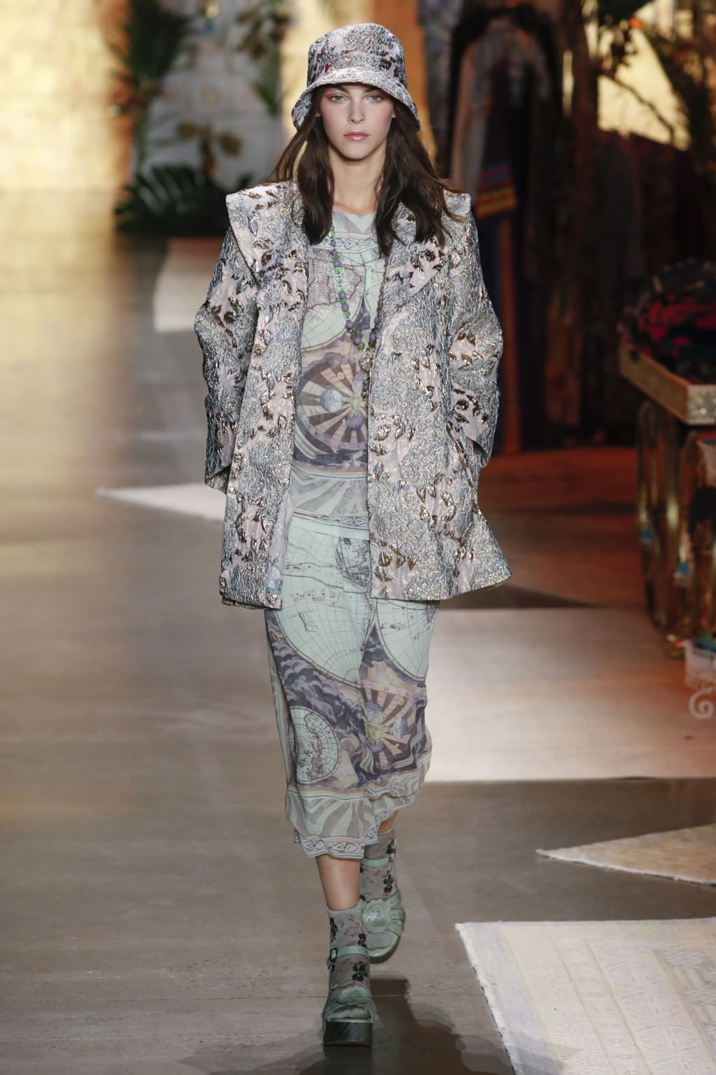 Fashion Week New York Spring/Summer 2019 look 47 from the Anna Sui collection womenswear