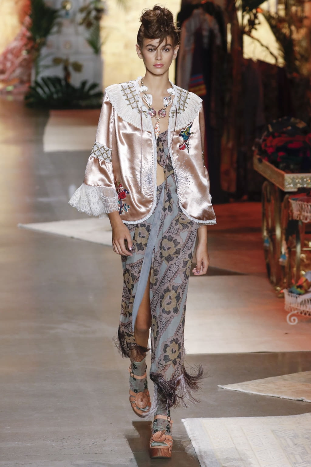Fashion Week New York Spring/Summer 2019 look 50 de la collection Anna Sui womenswear