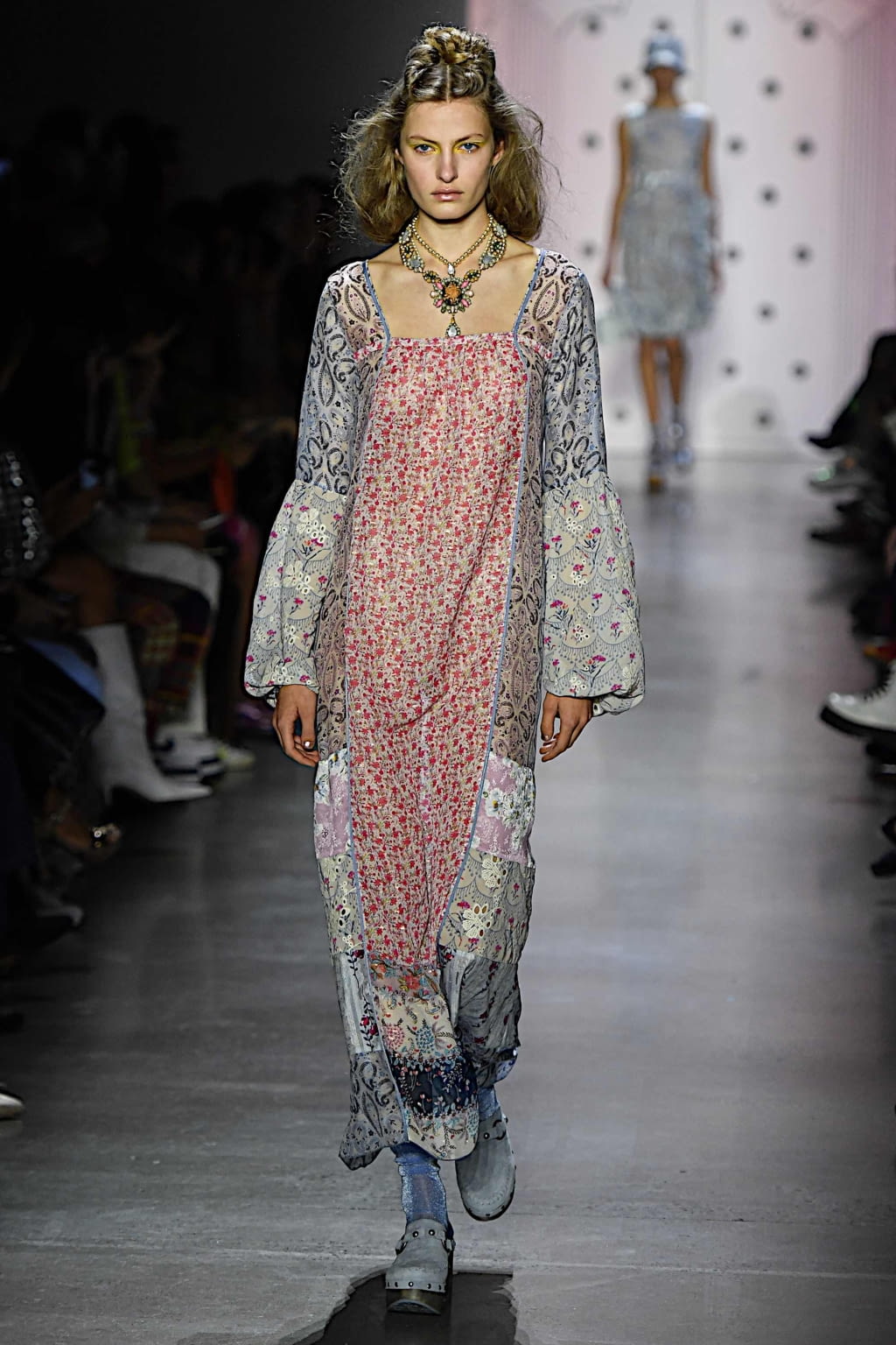 Fashion Week New York Spring/Summer 2020 look 26 from the Anna Sui collection 女装