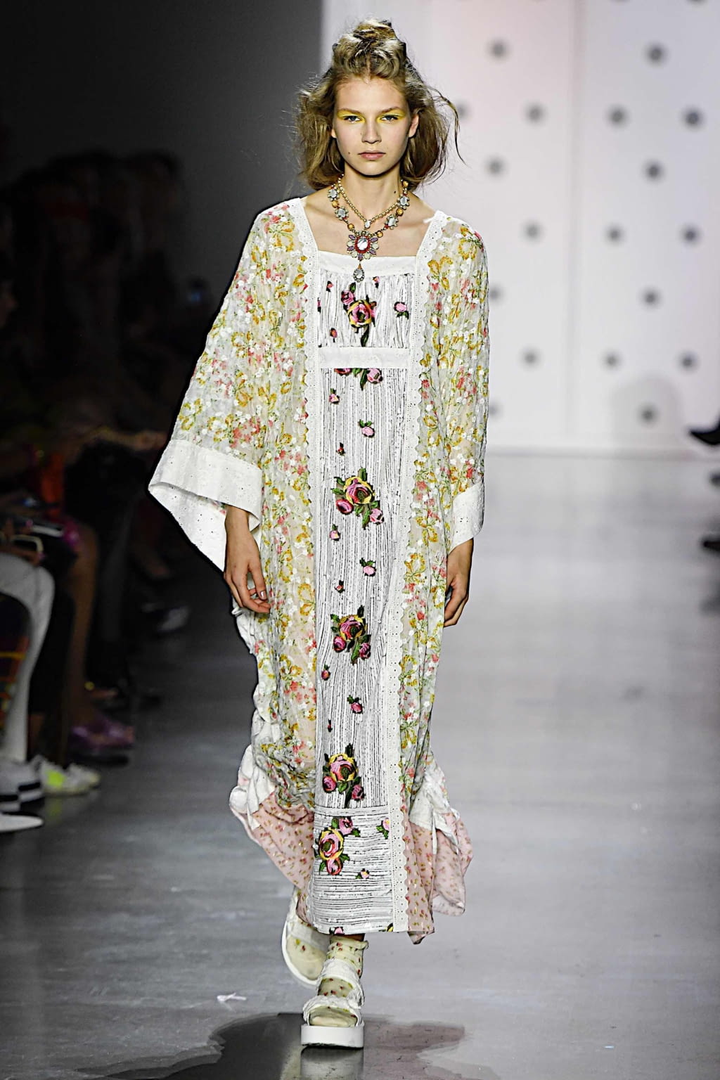 Fashion Week New York Spring/Summer 2020 look 55 from the Anna Sui collection 女装