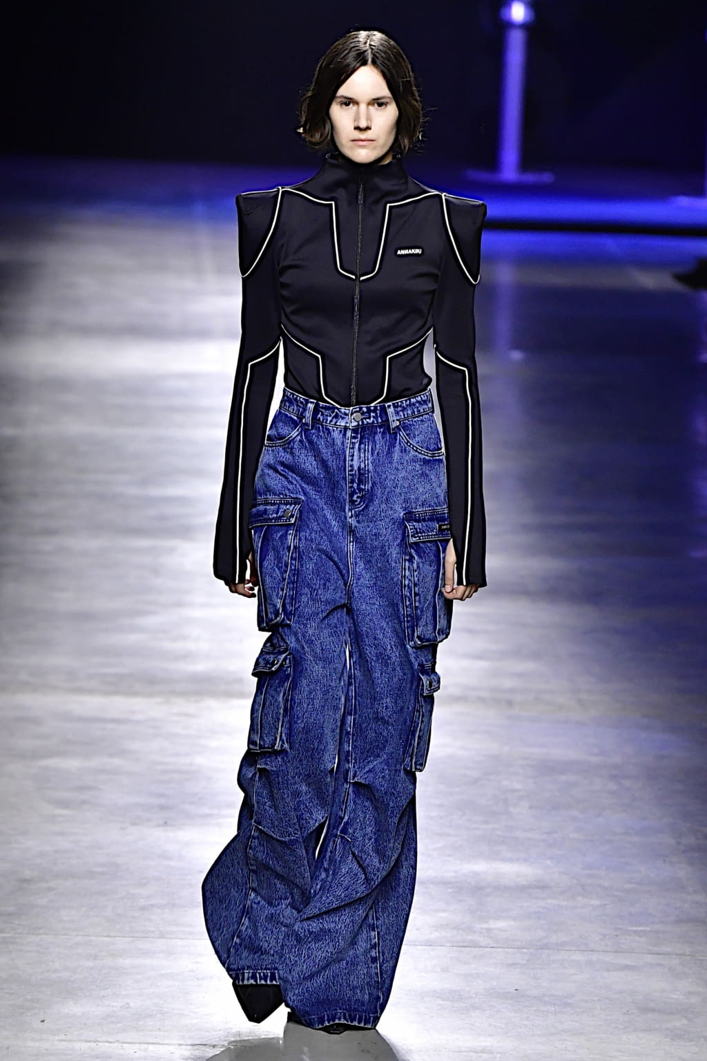 Fashion Week Milan Fall/Winter 2022 look 10 from the Annakiki collection 女装