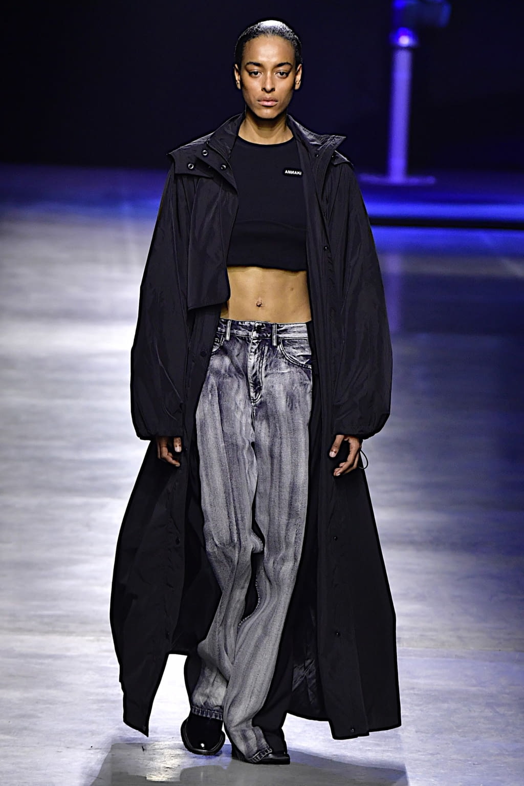 Fashion Week Milan Fall/Winter 2022 look 12 de la collection Annakiki womenswear